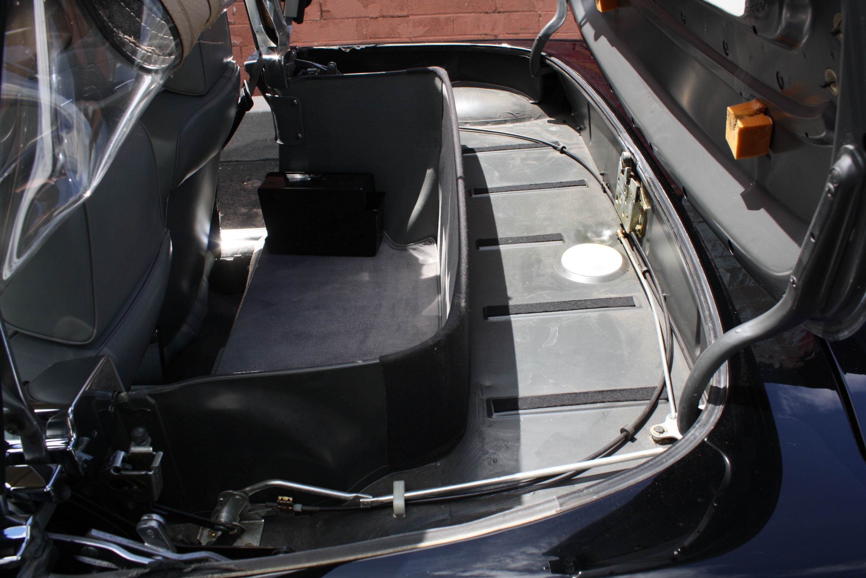 1986 Mercedes Benz 560SL 54k original miles – Tucson Classic Motor Co